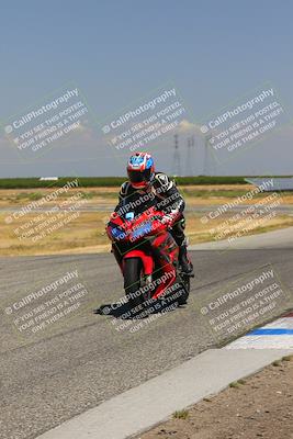 media/May-08-2023-Lets Ride (Mon) [[afc23fd900]]/B Group/220pm (Wheelie Bump)/